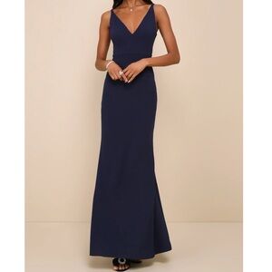 Lulu’s Melora Navy Blue Sleeveless Maxi Dress